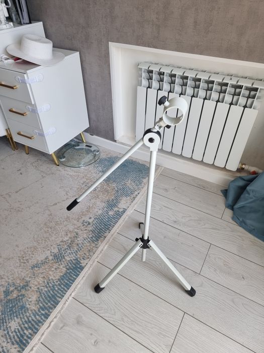 Напольная подставка-штатив тренога для БИОПТРОНА.