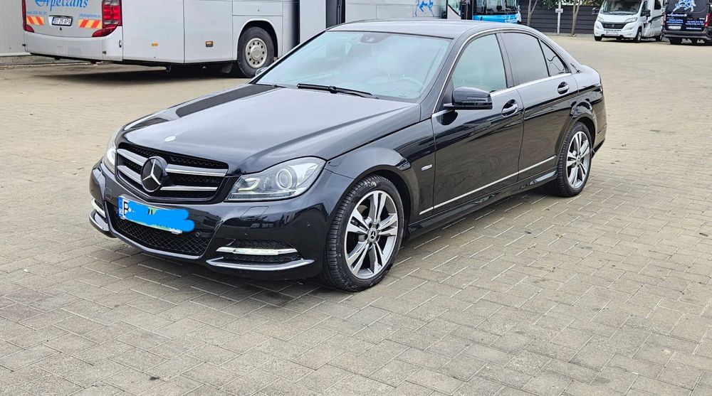 Mercedes-Benz C
