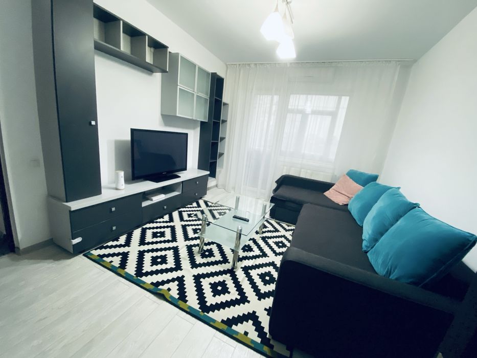 Apartament 3 camere langa metrou D. Leonida