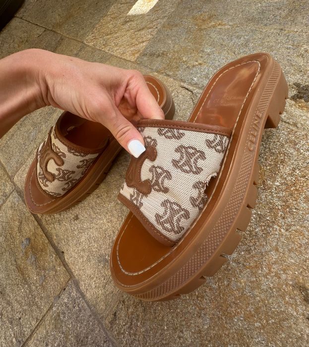 Celine Triomphe Canvas Slides – кафяви