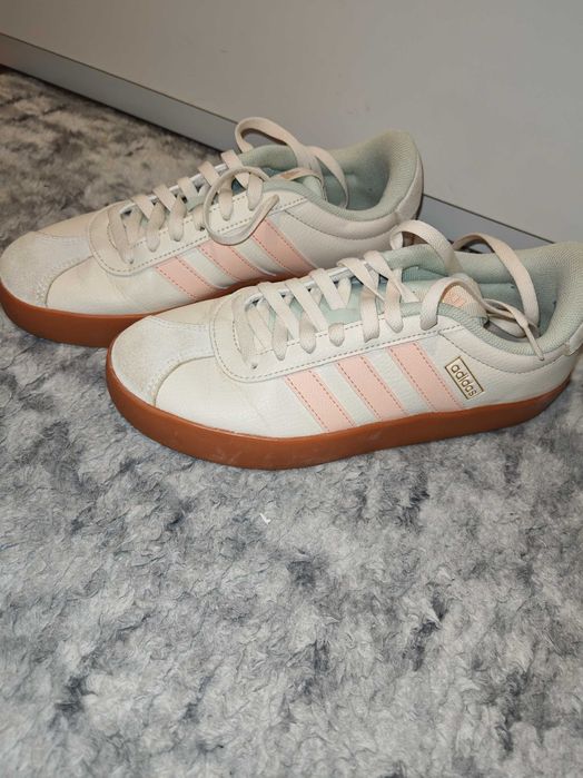 Дамски маратонки адидас