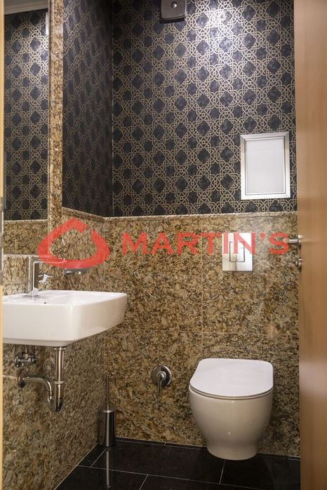 Дава се под наем Тристаен апартамент в София, Изток - 120 кв.м за 1150 € - Снимка #7