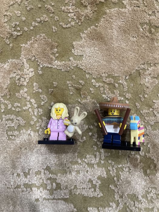Lego minifigures