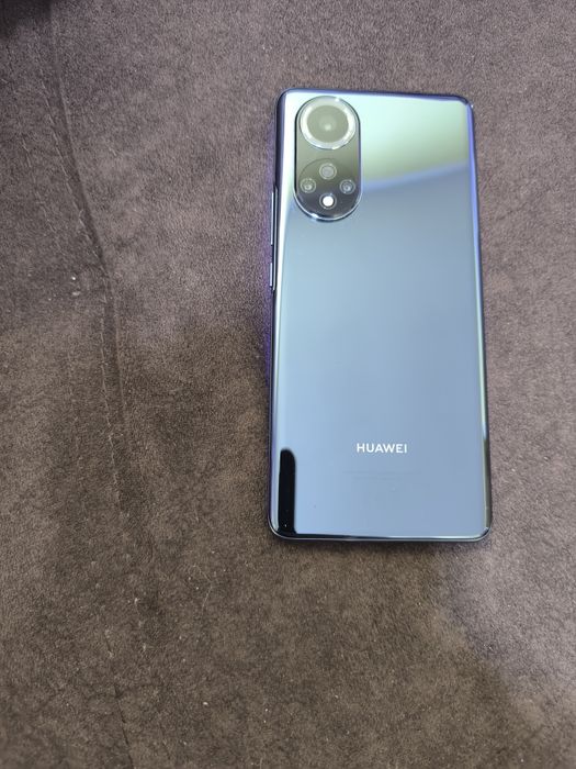 Vând telefon Huawei nova 9