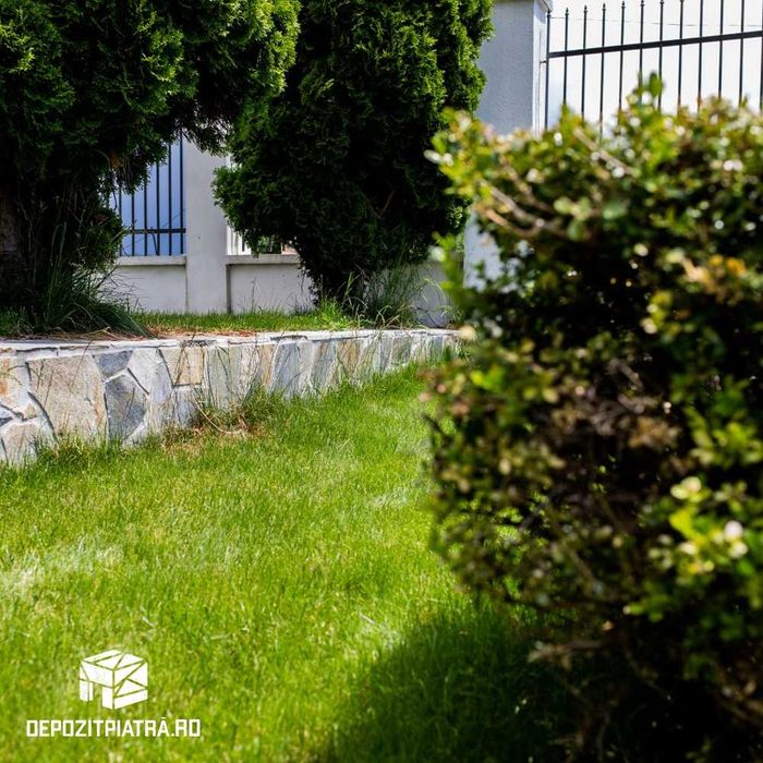 Piatra Pavat Si Placat