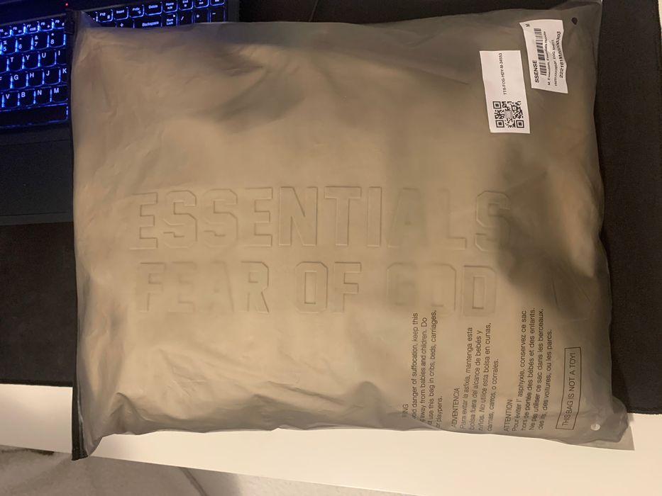 Hanorac Fear Of God Essentials