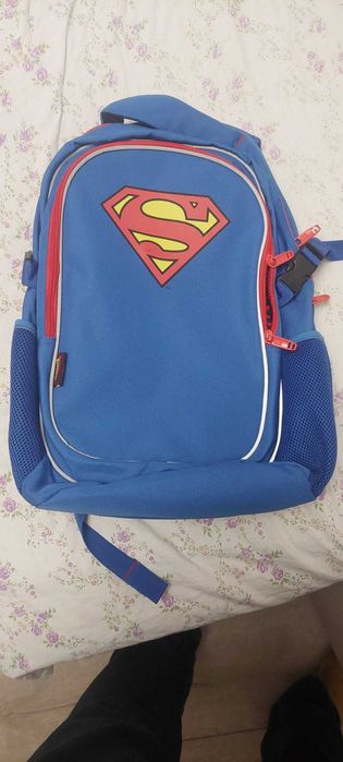 Ghiozdan Superman