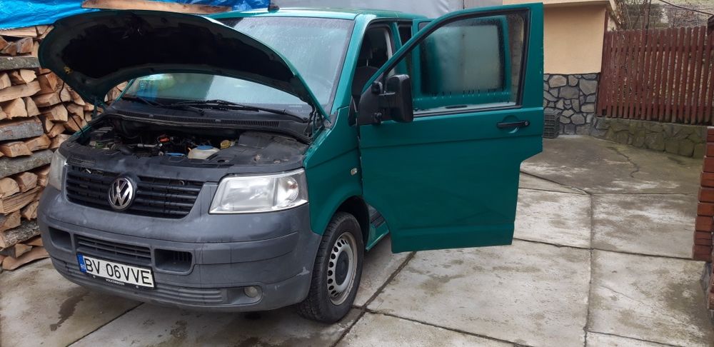 vind vw Doka an2009 tractiune4×4 locuri 5
