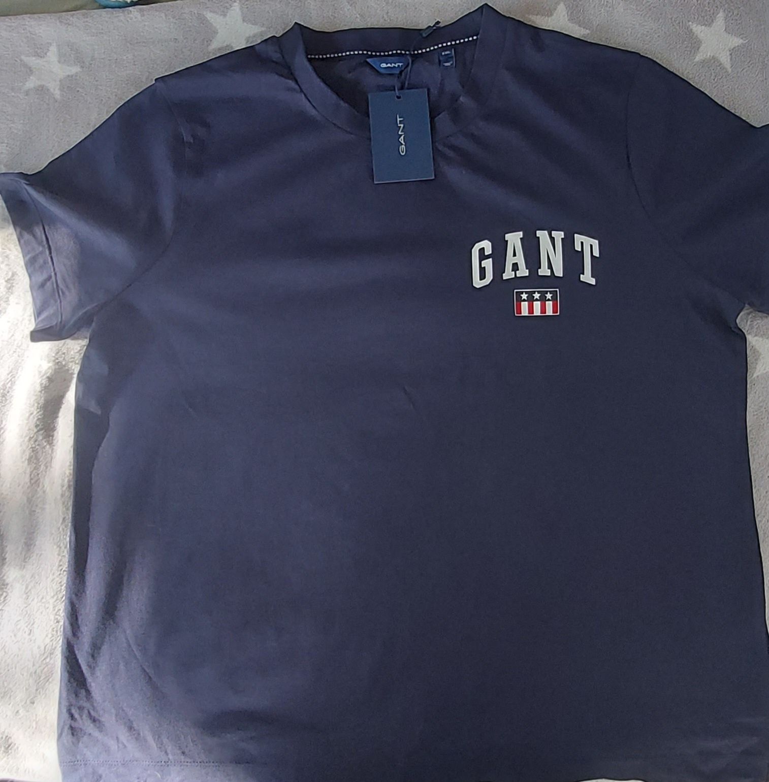 Тениска Gant, размер по етикет XXL, но по-скоро е L-XL