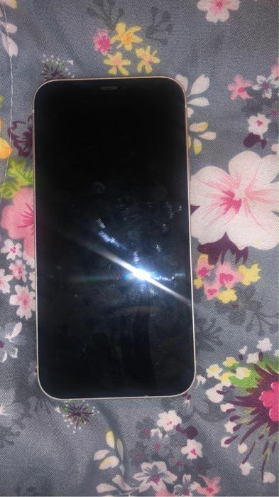 Vand iphone x si iphone 12