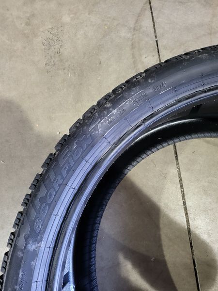 315/30/22//275/35/22 PIRELLI