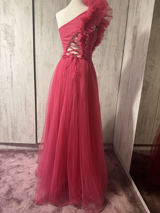 Rochie fuchsia elegantă – mărimea S – Nouă