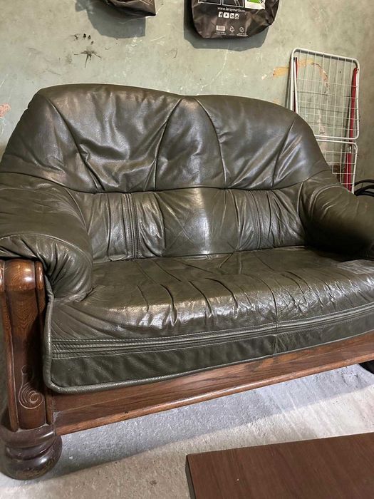 Canapea piele doua locuri