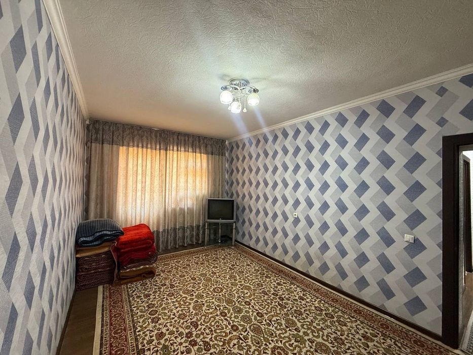 "Sergili" sputnik 16a 2 Xonali uy sotiladi!!