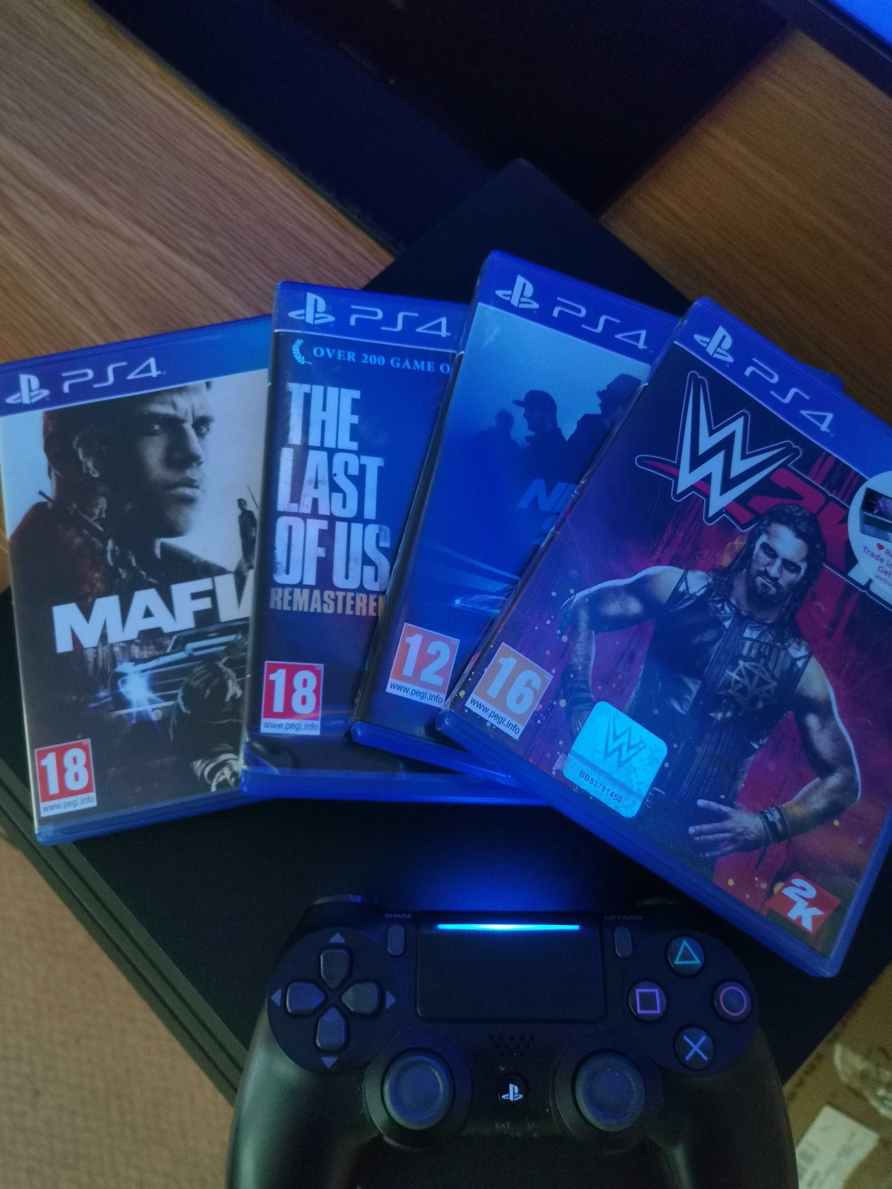 Playstation 4 PRO 1TB.