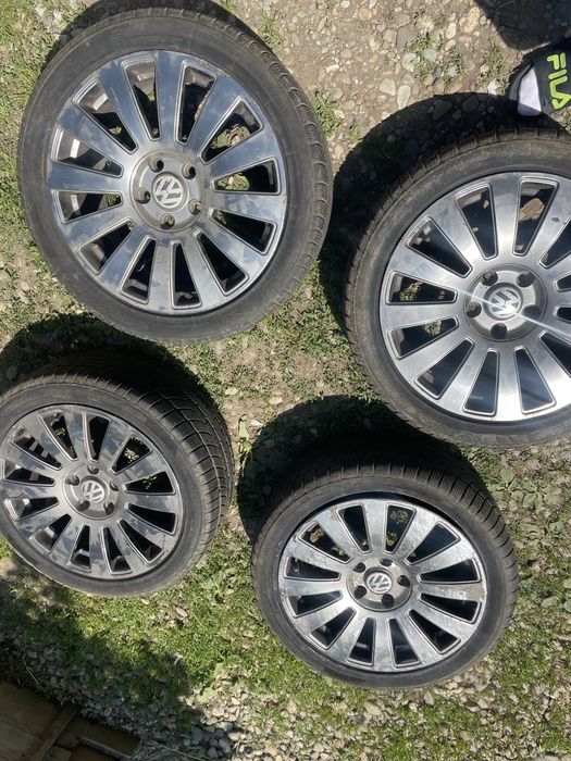 Vand jante si faruri VW golf 5