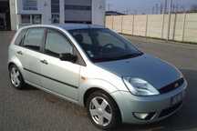 Dezmembrez Ford Fiesta 1.3i 1.4i an 2002 2005 Orice piesă!