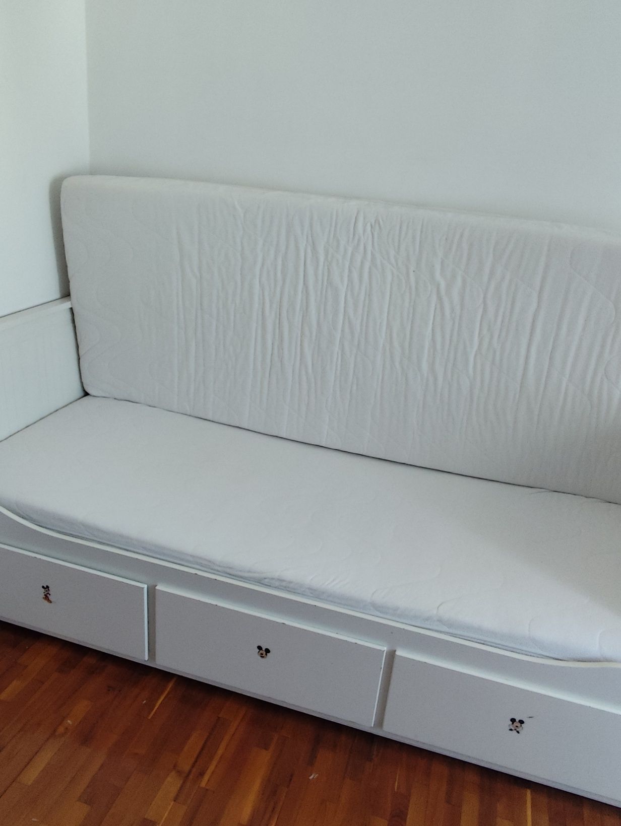 Pat HEMNES ikeea