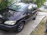 Opel Zafira benzina