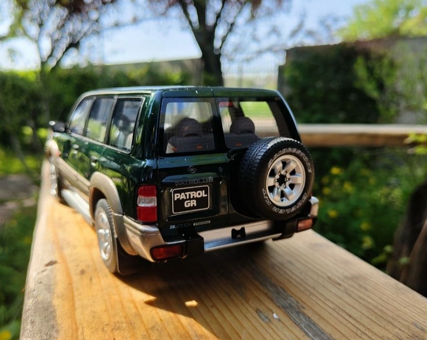 Macheta Nissan Patrol Y61 1/18