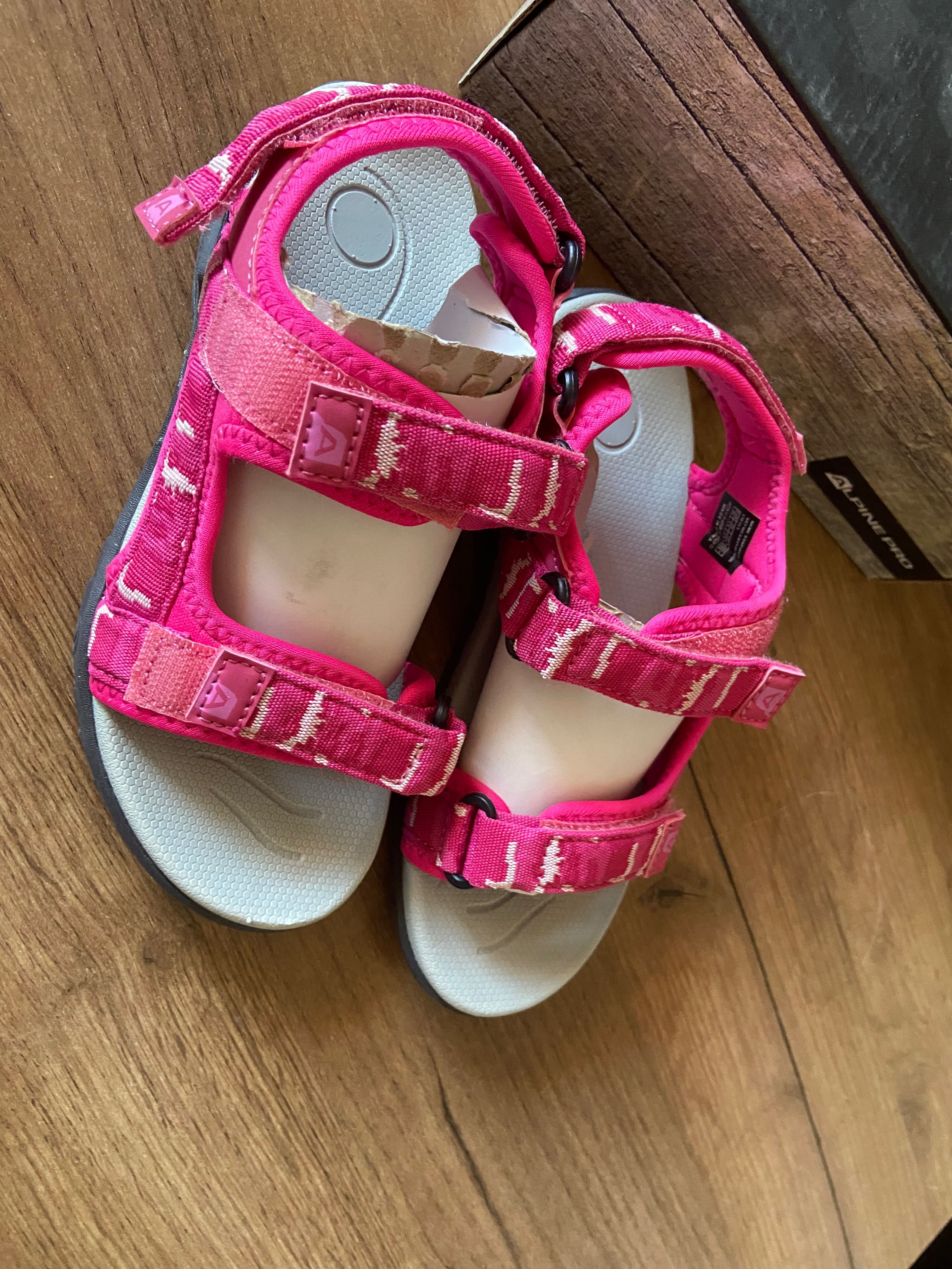 Sandale fete Alpine Pro, mărimea 34