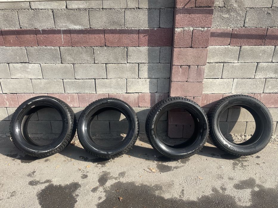 Продам шины Michelin цена за комплект