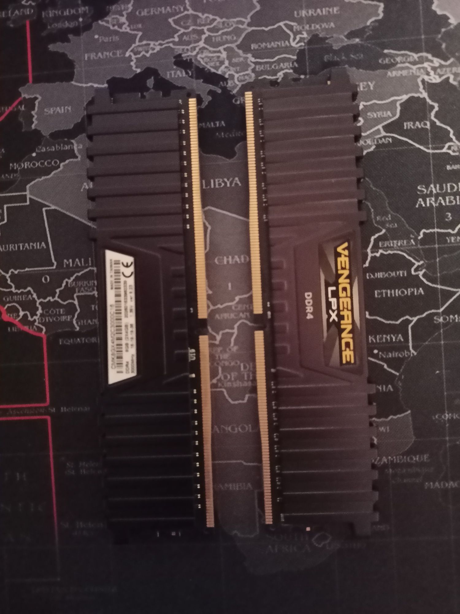 Plăcute de RAM DDR4 - 8gb