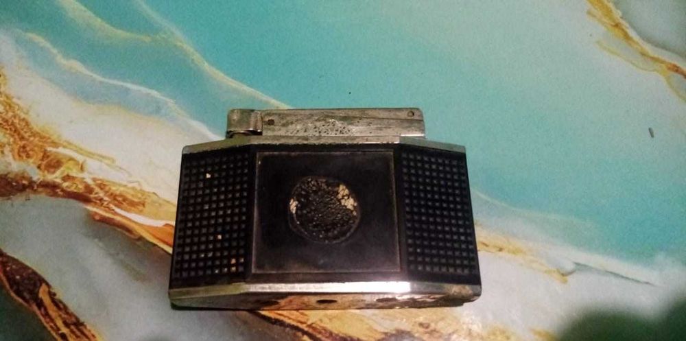 Продаётся Зажигалка СССР.