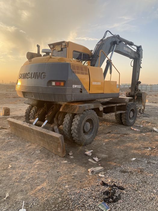 Ekskavator sotiladi samsung