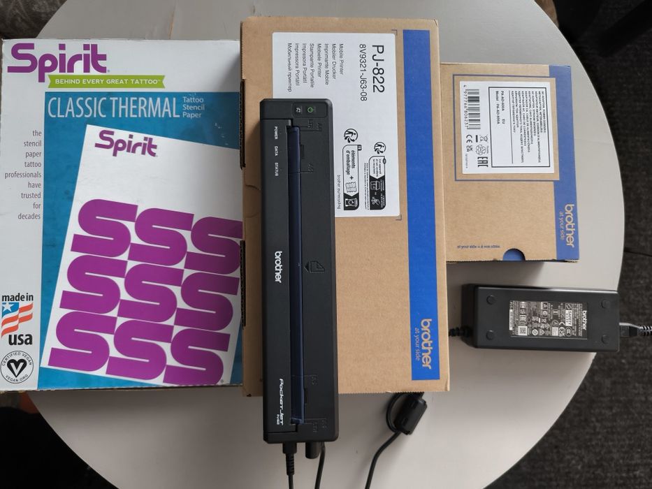 Vând imprimanta termica Brother PJ-822 cu adaptor brother original