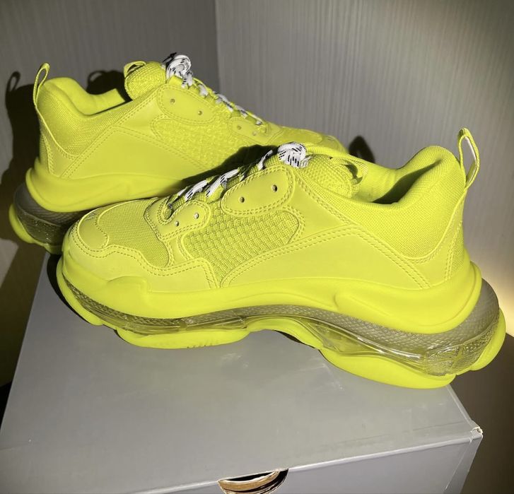 Adidasi balenciaga triple s