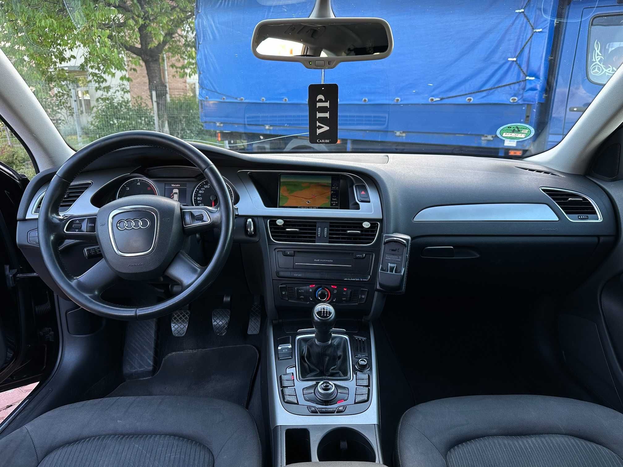 Audi A4 B8 2,0 tdi 2011 euro 5 accept variante !!!