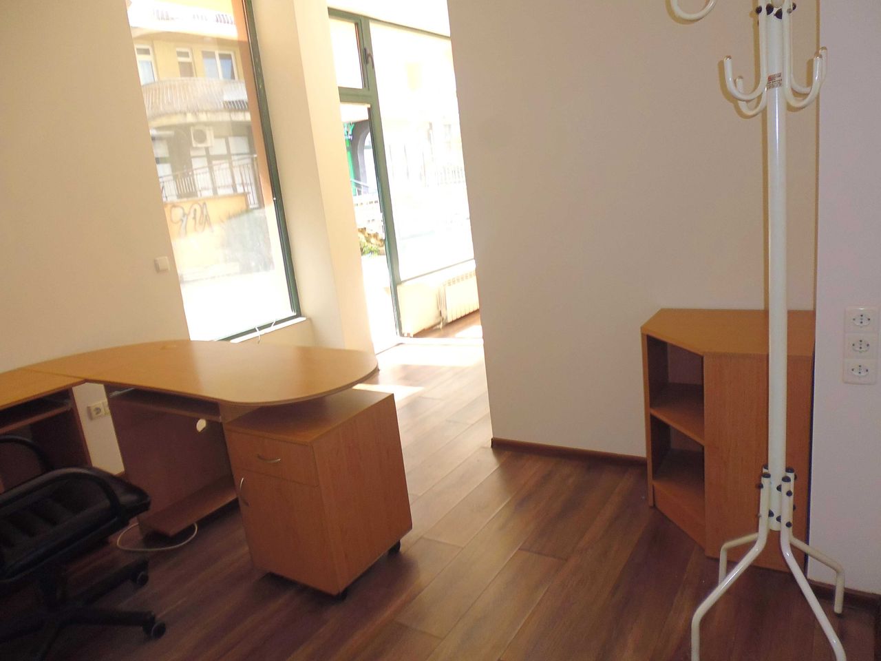 Дава се под наем Офис в София, Люлин 8 - 46 кв.м за 614 € - Снимка #8
