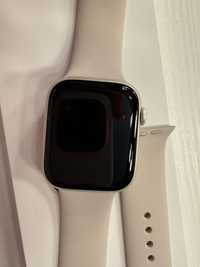 Apple watch seria 7 - 45 mm / starlight