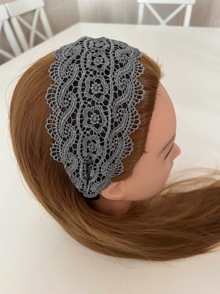 Vand cordelute din broderie