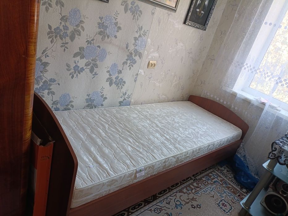 Мебель для спальни. Кровать односпальная.