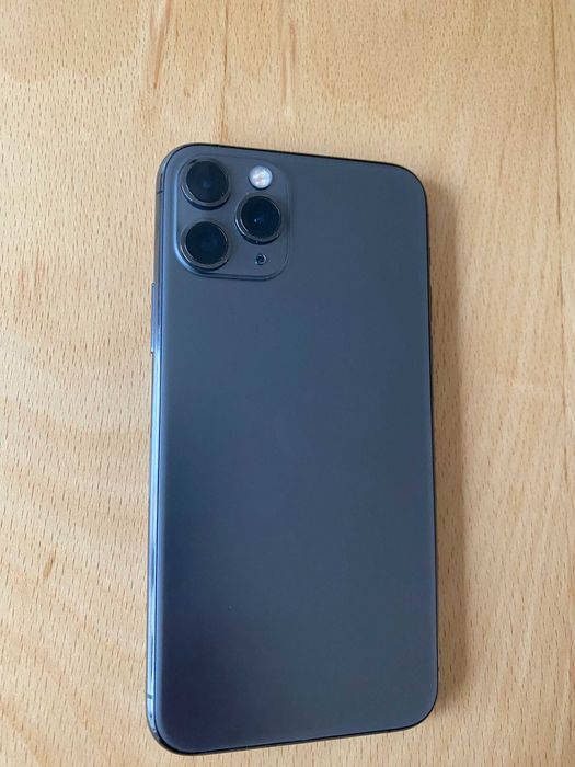 iPhone 11 PRO КАТО НОВИ 64gb