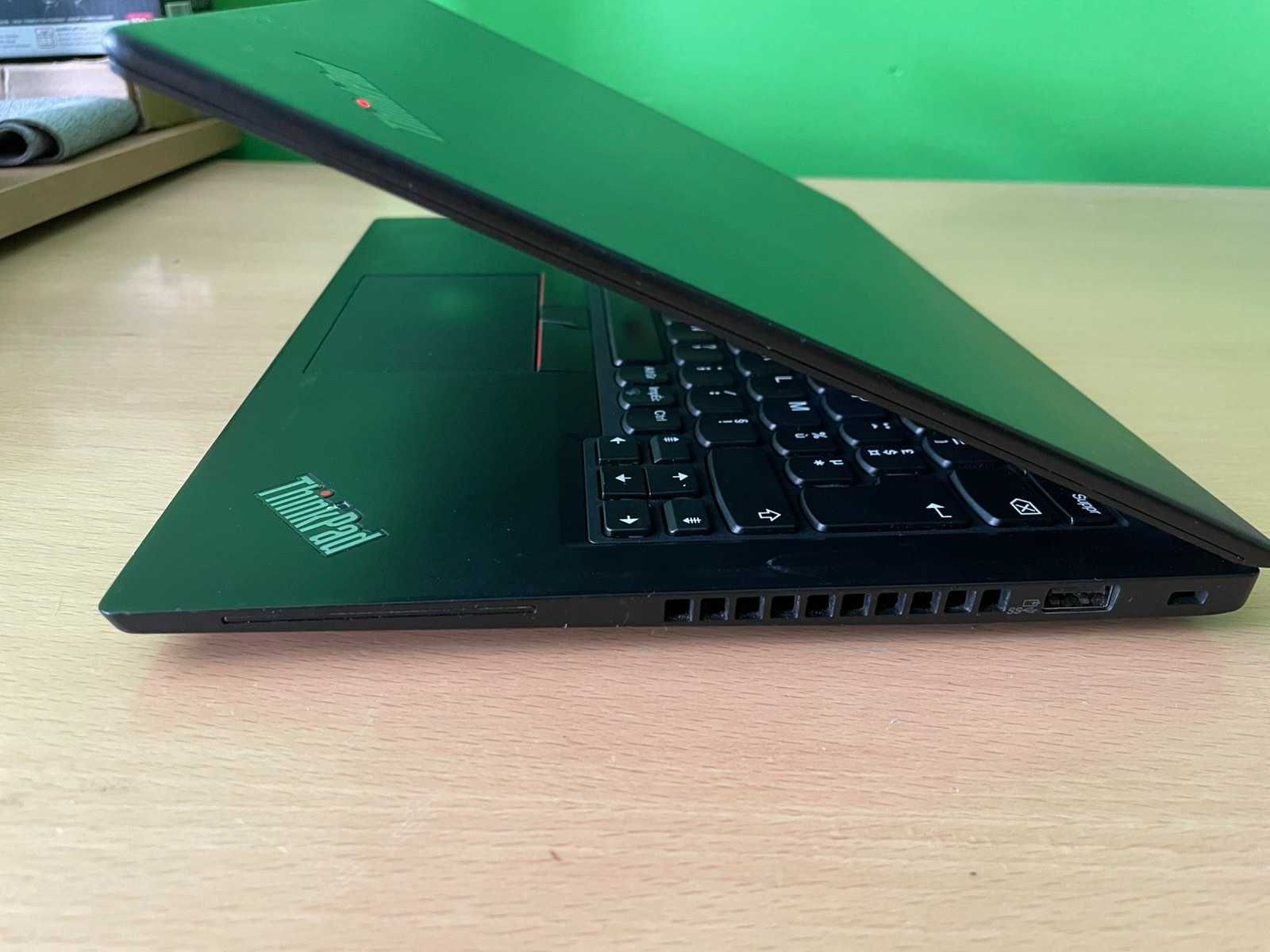 Lenovo ThinkPad X390 - 13.3'' i5 8265U / 8GB RAM / 256GB PCle NVMe SSD