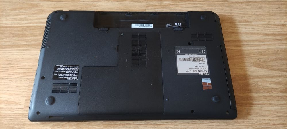 Carcasa completa + Balamale + Dvd - Toshiba Satelite C50D-A