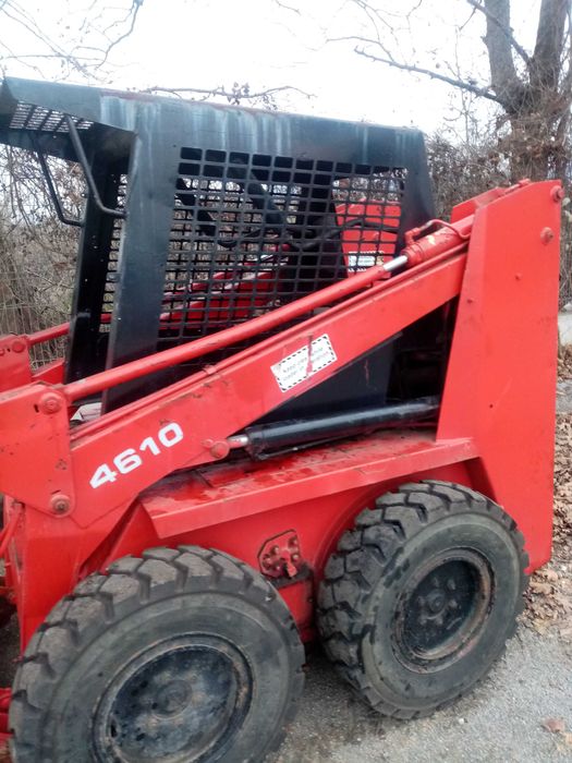 Мини челен товарач gehl 4610 bobcat