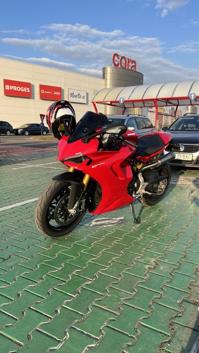 Ducati Supersport 950s