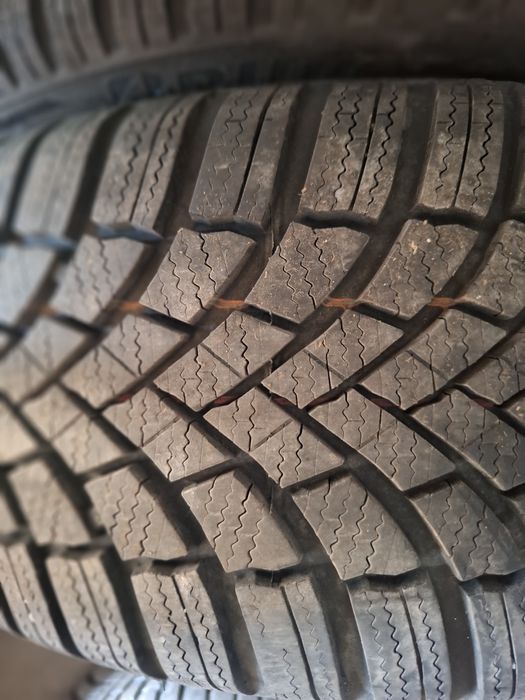 215 45 17 дот4719 Bridgestone 4броя цената е за 4бр