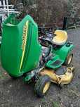 John Deere LX 280 Tractor Tuns Gazon