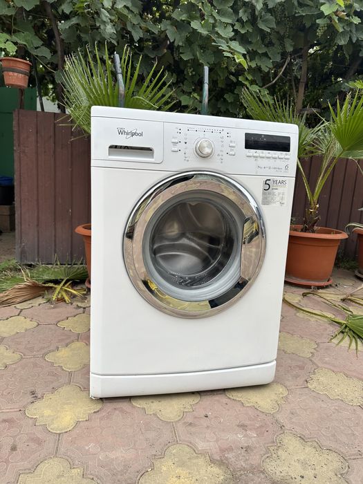 Vând masina spalat whirpool 7 kg