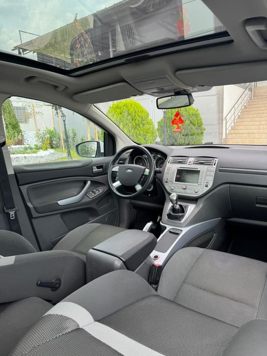 Ford Kuga 2013 2.0tdci (foarte multe dotori) impecabil