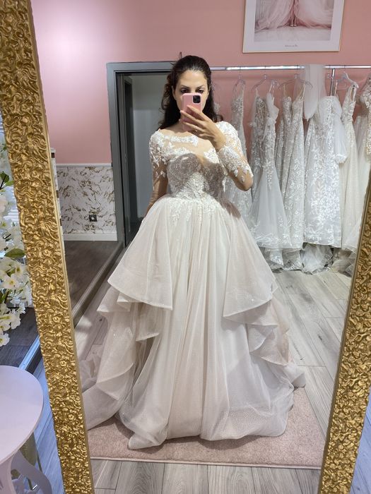 Булчинска рокля принцеса на Luce Sposao