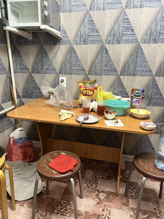 Стол для кухниии