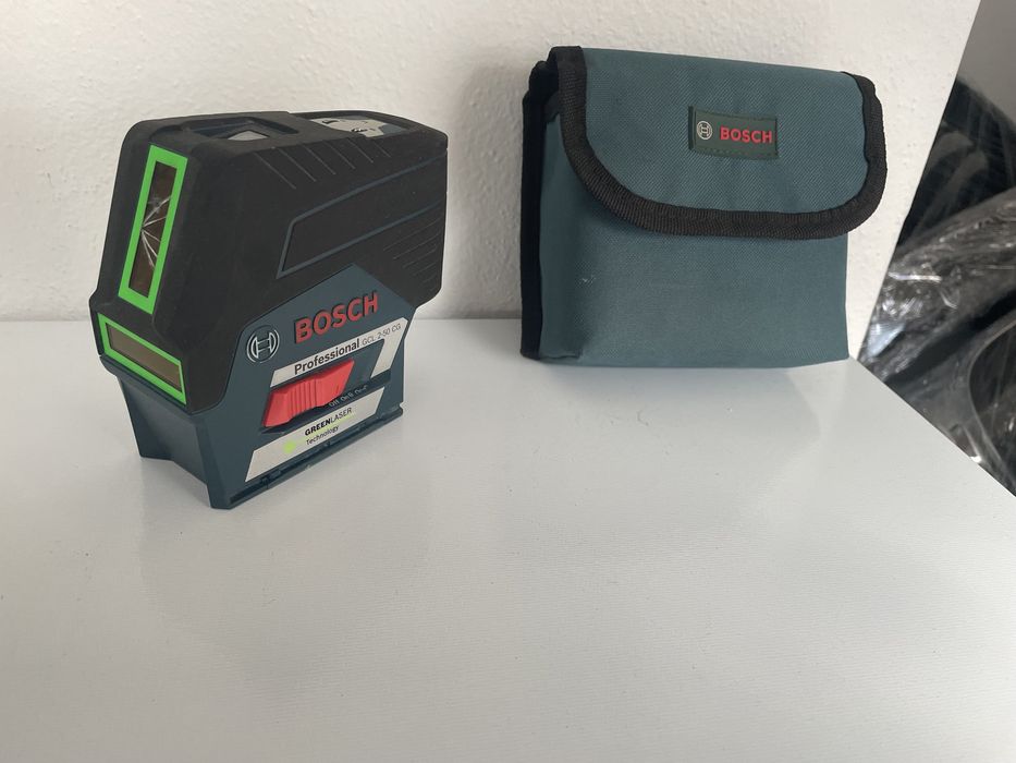 Nivela laser Bosch GCL 2-50 CG
