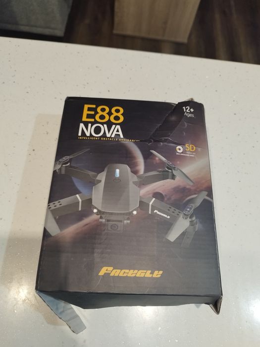 Продавам чисто нов дрон