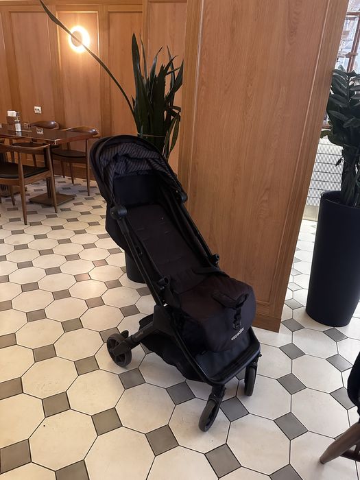 Продам коляску Easywalker